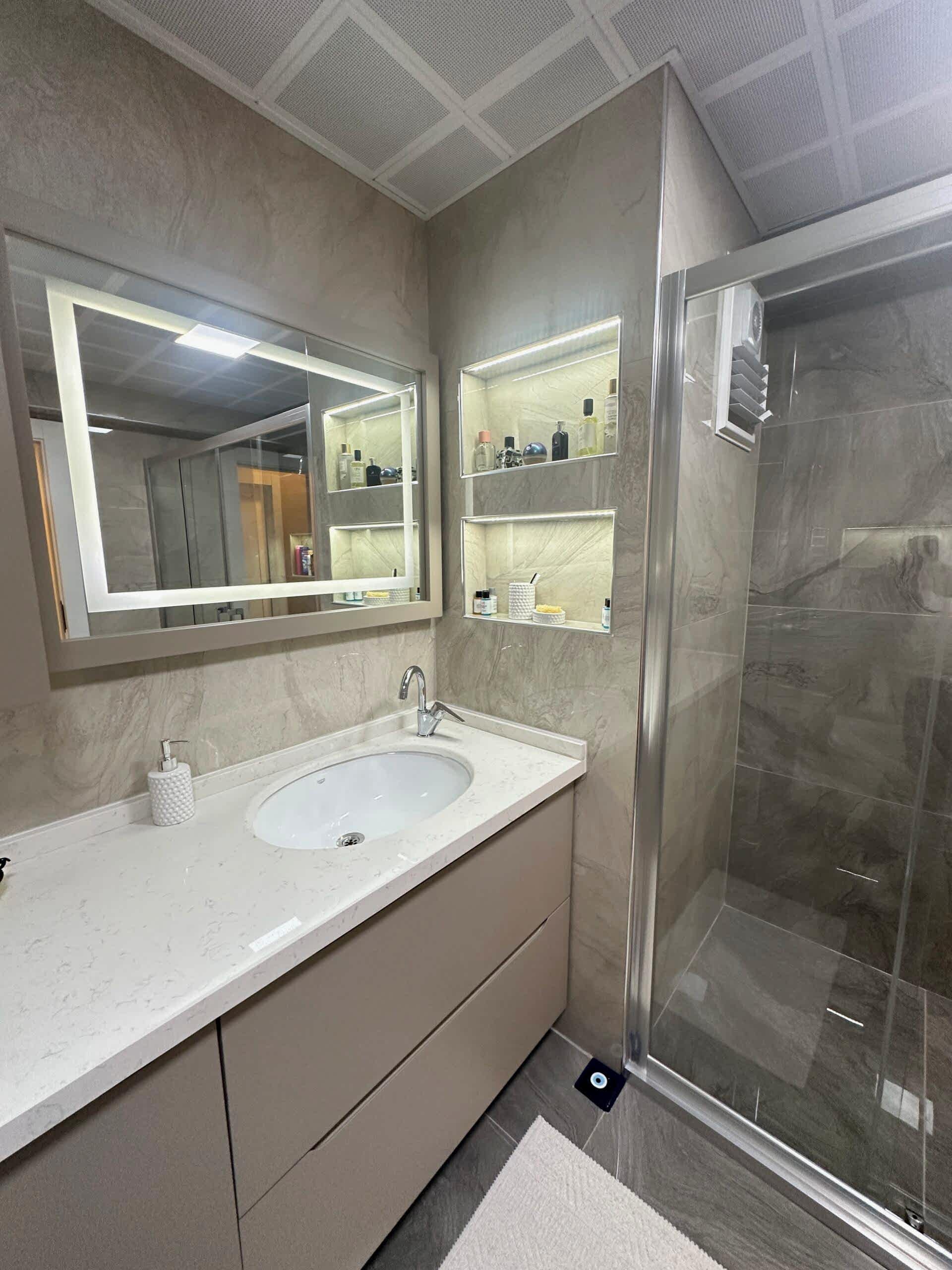 Ankara Banyo Dolabı