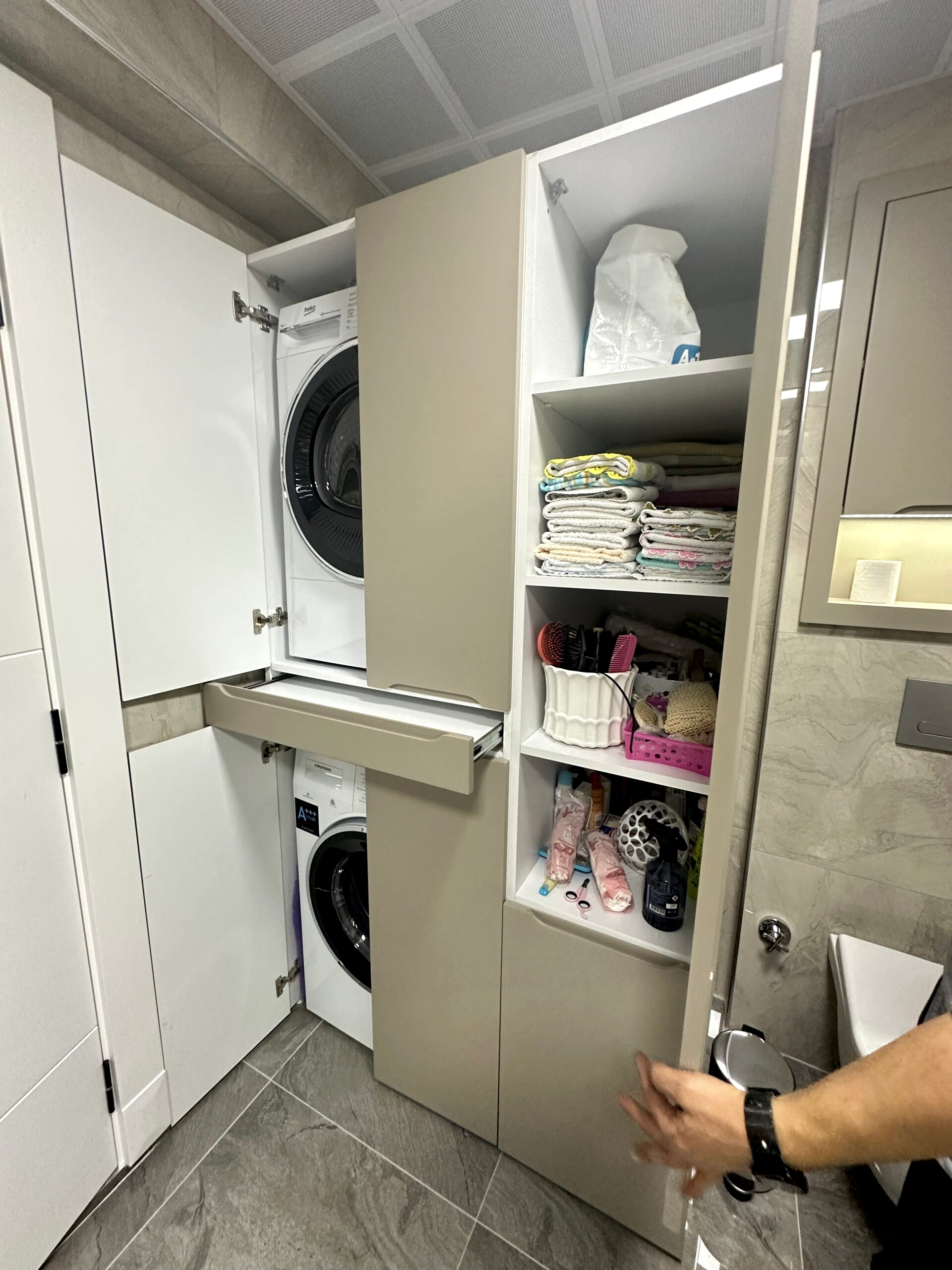 Ankara Banyo Dolabı