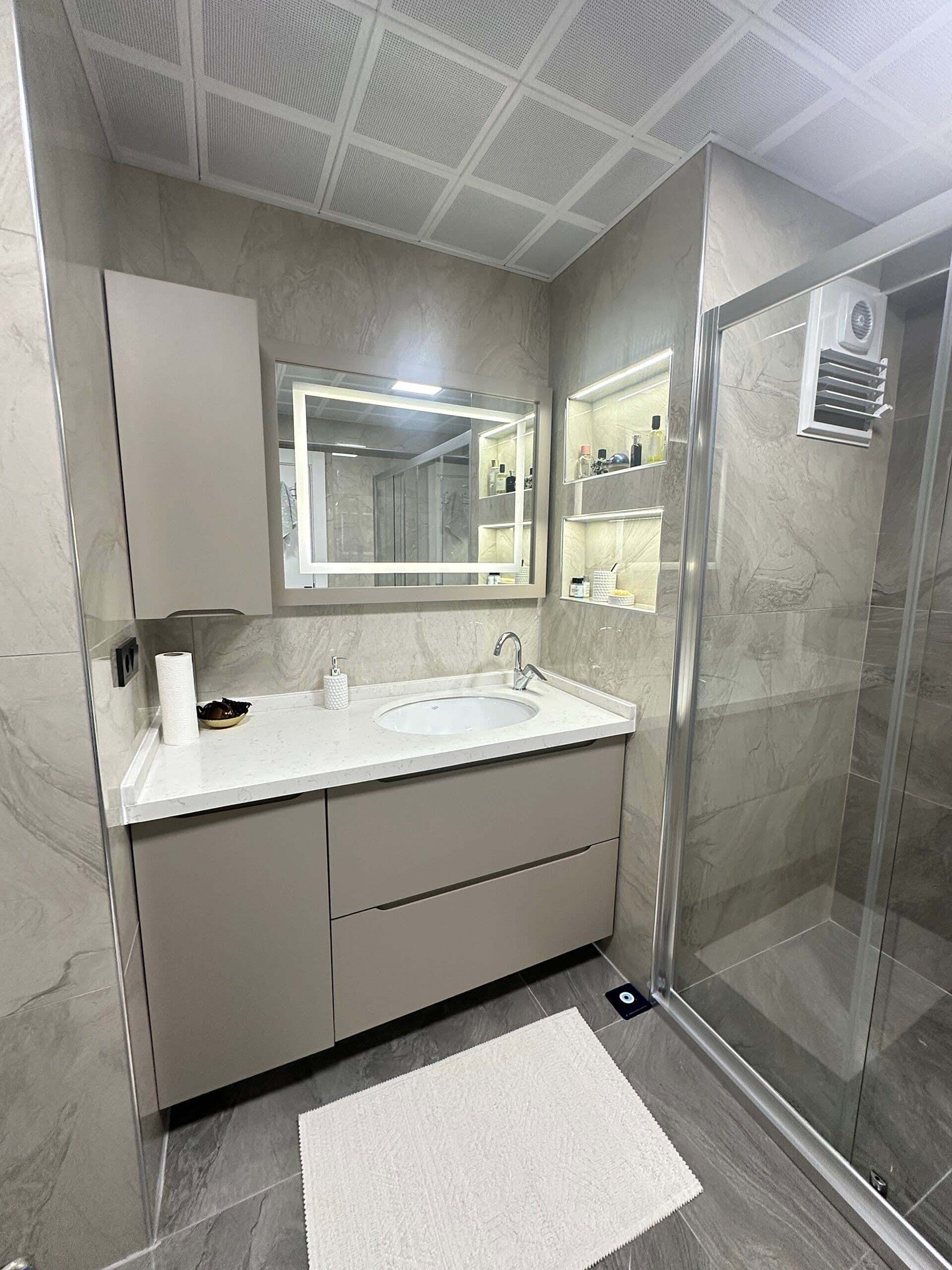 Ankara Banyo Dolabı