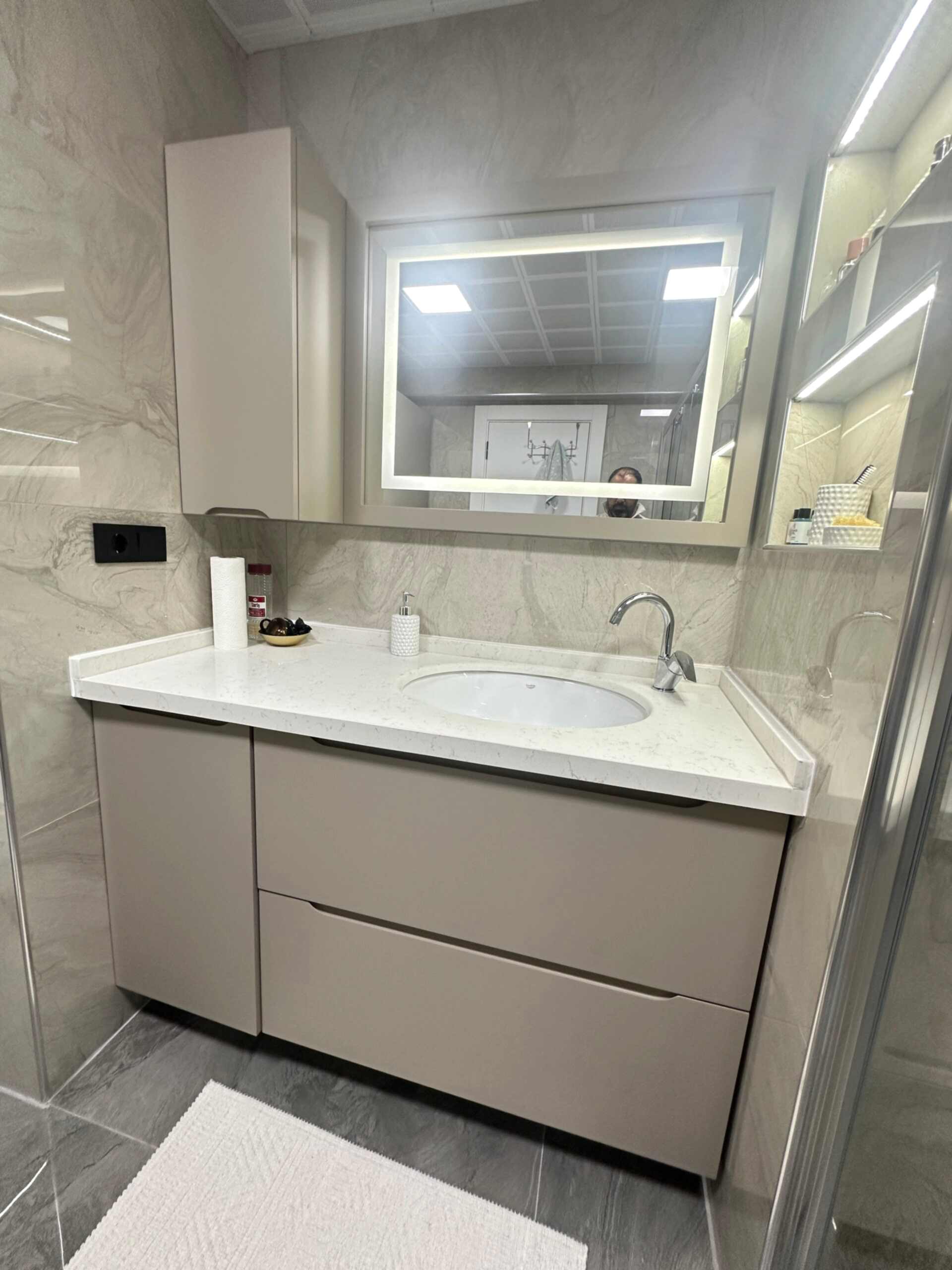 Ankara Banyo Dolabı