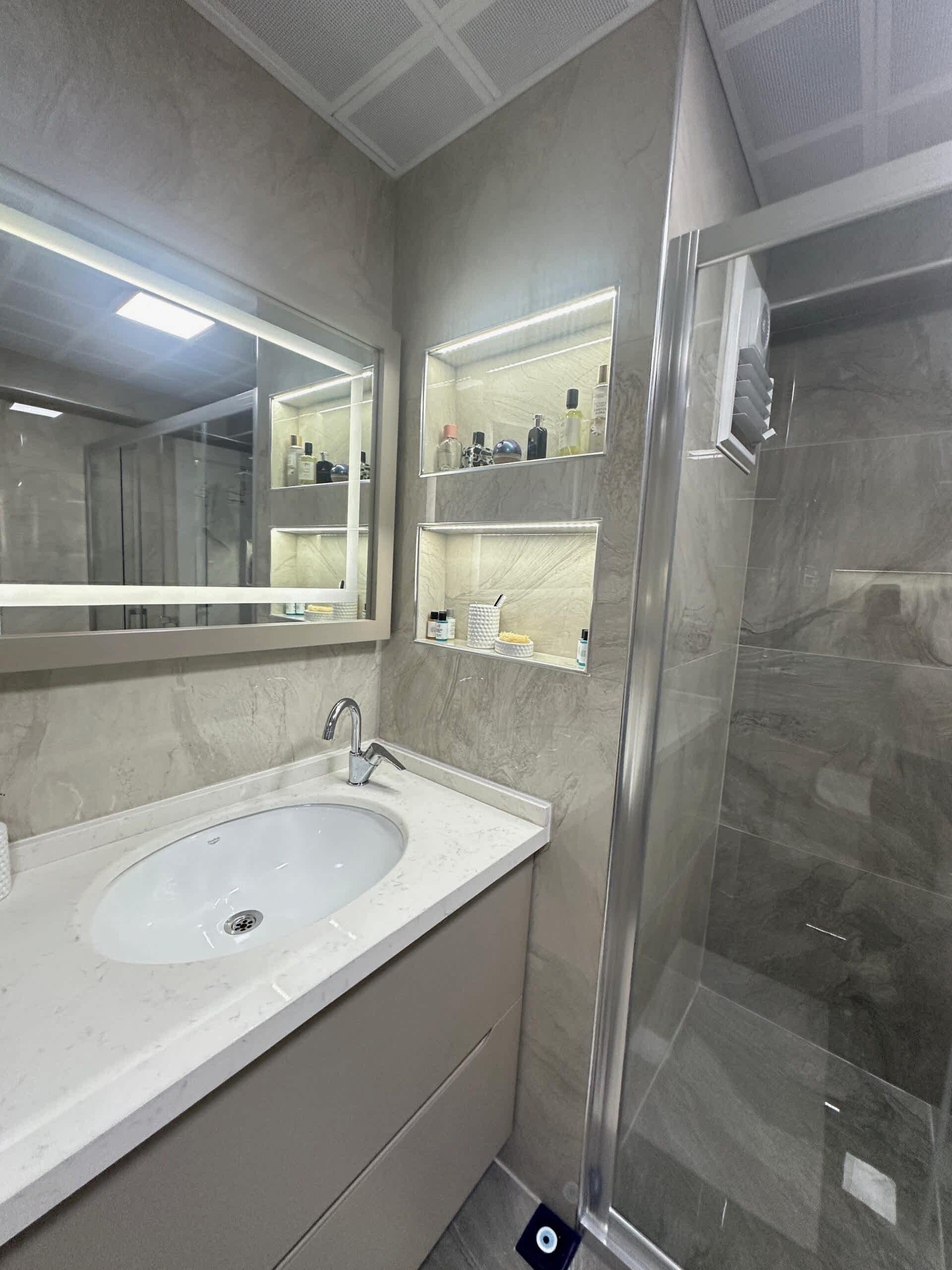 Ankara Banyo Dolabı